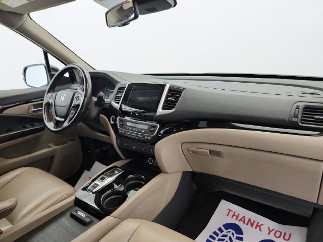Used 2018 Honda Pilot Touring image 33