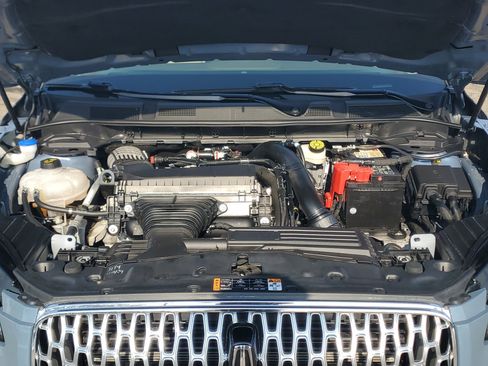 Certified 2024 Lincoln Corsair Premiere w/ Equipment Group 101A image 8