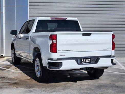 Used 2022 Chevrolet Silverado 1500 Custom image 6