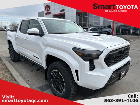 New 2026 Toyota Tacoma TRD Sport w/ TRD Sport Upgrade Package image 1