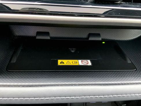 Used 2023 Toyota Highlander Limited image 36