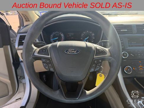 Used 2014 Ford Fusion SE image 13