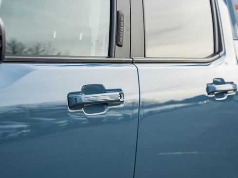 Used 2022 Ford Maverick Lariat w/ Lariat Luxury Package image 17