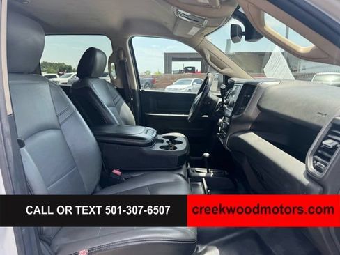 Used 2019 RAM 3500 Tradesman w/ Chrome Appearance Group AWD/4WD image 11