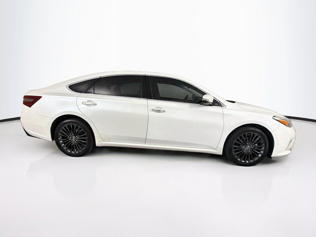 Used 2016 Toyota Avalon Touring FWD image 11