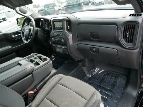 Used 2025 Chevrolet Silverado 1500 W/T w/ WT Value Package AWD/4WD image 15