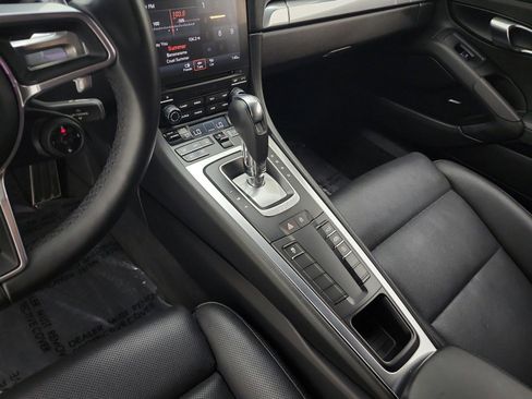 Used 2020 Porsche 718 Cayman S RWD image 11
