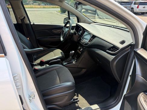 Used 2018 Buick Encore Preferred AWD/4WD image 8