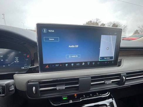 Certified 2024 Lincoln Corsair Reserve w/ Equipment Group 202A image 31