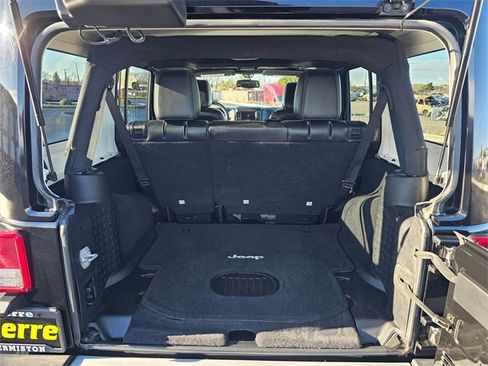 Used 2015 Jeep Wrangler Unlimited Sahara w/ Max Tow Package image 33