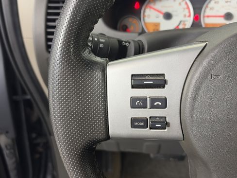 Used 2013 Nissan Xterra PRO-4X w/ Pro-4x Leather Pkg image 27