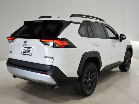 Used 2024 Toyota RAV4 Adventure AWD/4WD image 4