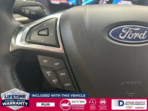 Used 2024 Ford Edge Titanium image 24