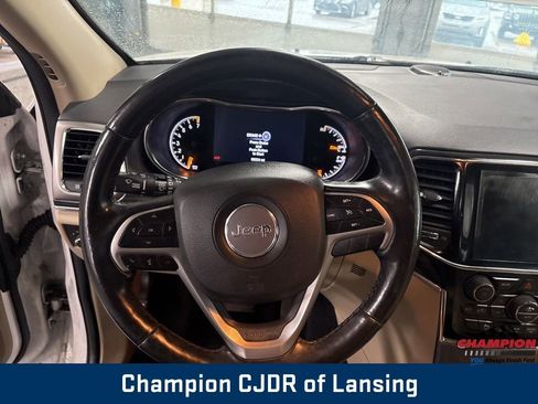 Used 2020 Jeep Grand Cherokee Limited w/ Luxury Group II image 22