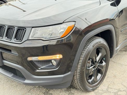 Used 2020 Jeep Compass Latitude image 8