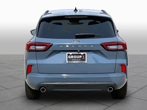 Used 2023 Ford Escape ST-Line FWD image 6