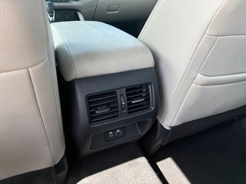 Certified 2023 Nissan Altima 2.5 SL FWD image 18