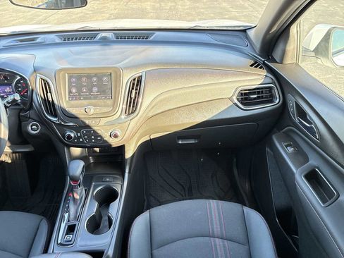 Used 2022 Chevrolet Equinox RS w/ LPO, Floor Liner Package image 27