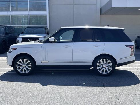 Used 2016 Land Rover Range Rover HSE image 2