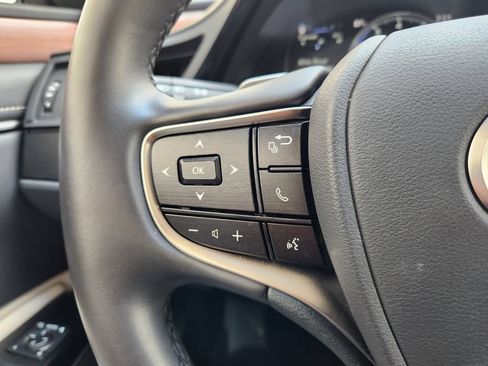 Used 2025 Lexus ES 350 w/ Premium Package FWD image 29