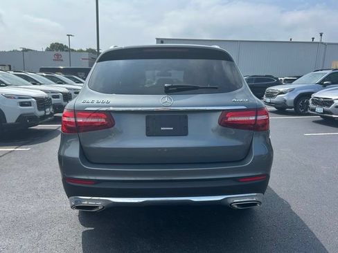 Used 2019 Mercedes-Benz GLC 300 4MATIC image 5