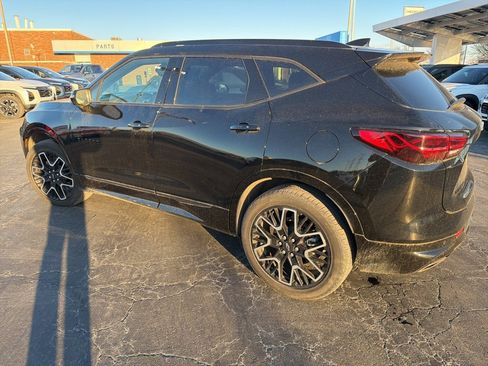 Used 2024 Chevrolet Blazer RS w/ Driver Confidence II Package image 3