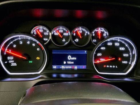 Used 2020 Chevrolet Silverado 1500 LT w/ All-Star Edition image 19