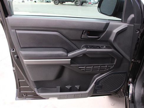 Used 2024 Toyota Tacoma SR5 image 12