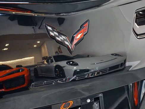 Used 2019 Chevrolet Corvette Stingray Coupe RWD image 51