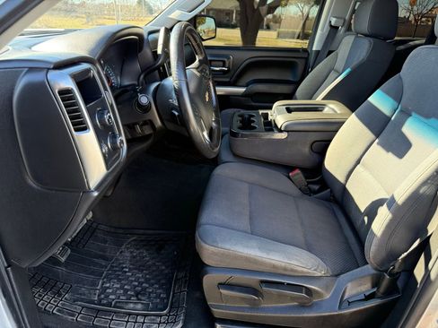 Used 2019 Chevrolet Silverado 1500 LT image 12