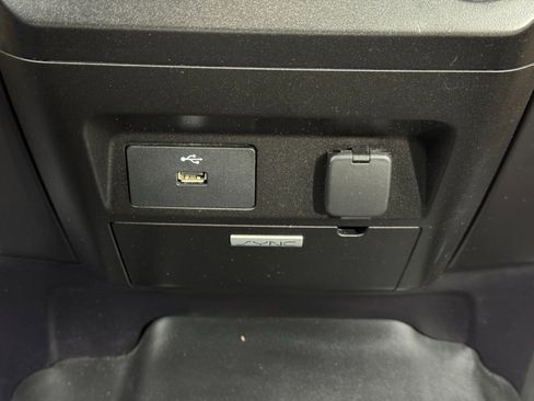 Used 2016 Ford F150 XLT w/ Equipment Group 301A Mid image 29