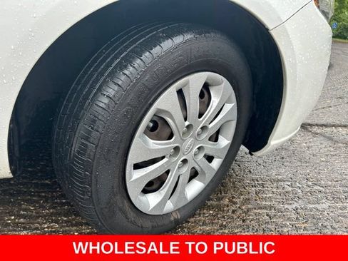 Used 2010 Kia Forte EX FWD image 35