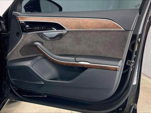 Used 2021 Audi A8 L 3.0T w/ Executive Plus Package image 25