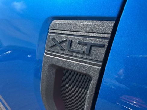 New 2025 Ford Maverick XLT w/ XLT Luxury Package image 19