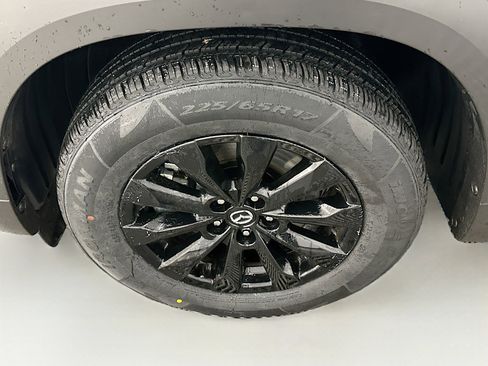 Used 2024 MAZDA CX-50 AWD 2.5 S w/ Premium Package image 11