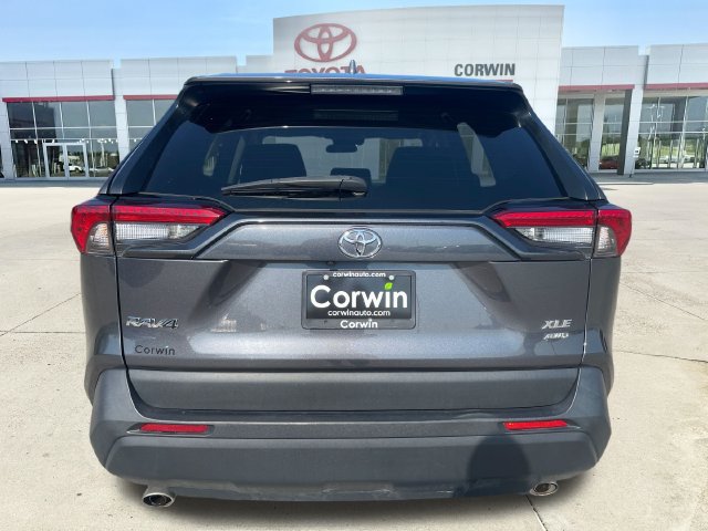 Used 2024 Toyota RAV4 XLE w/ Weather Package AWD/4WD image 4
