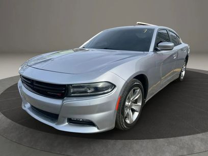 Used 2016 Dodge Charger SXT