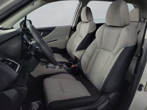 Used 2023 Subaru Forester AWD/4WD image 14