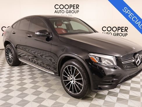 Used 2019 Mercedes-Benz GLC 300 4MATIC Coupe image 1