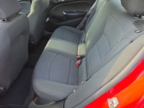 Used 2017 Chevrolet Cruze LS FWD image 16