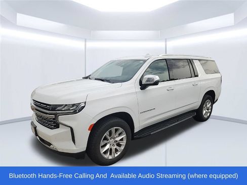 Used 2021 Chevrolet Suburban Premier w/ Premium Package AWD/4WD image 9