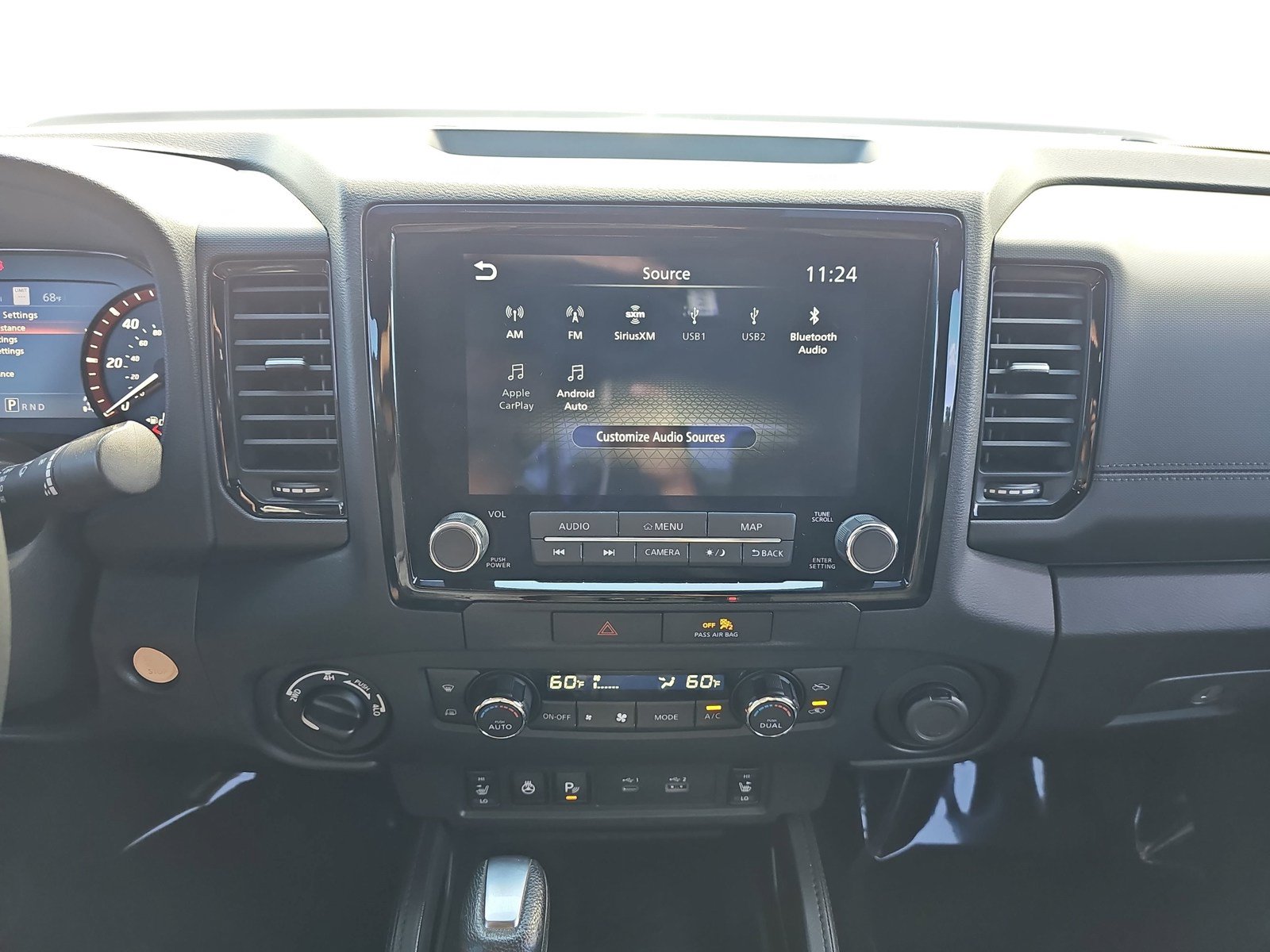 Used 2022 Nissan Frontier PRO-4X w/ Pro-4X Premium Package AWD/4WD image 17