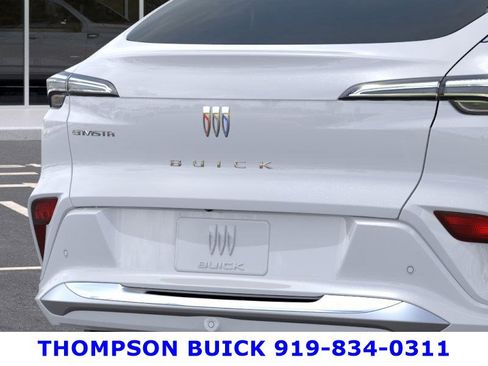 New 2025 Buick Envista Avenir image 14