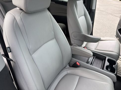 Certified 2023 Honda Odyssey Touring image 32