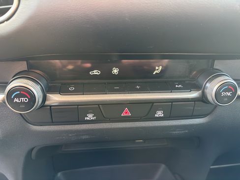 Used 2020 MAZDA CX-30 FWD w/ Select Package image 8