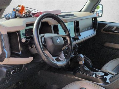 Used 2022 Ford Bronco Wildtrak AWD/4WD image 10