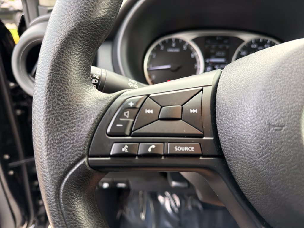 Used 2025 Nissan Kicks Play S FWD image 20