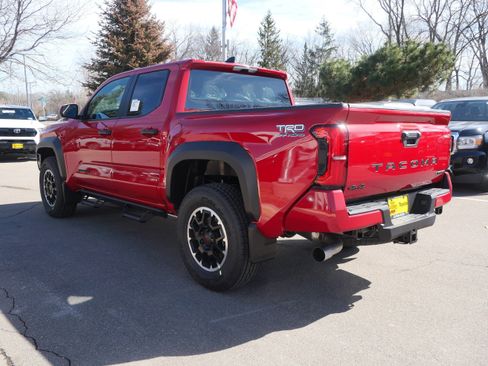 New 2026 Toyota Tacoma TRD Off-Road AWD/4WD image 3
