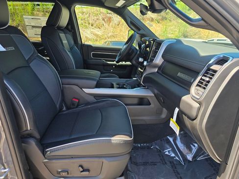 New 2026 RAM 2500 Laramie w/ Night Edition AWD/4WD image 26