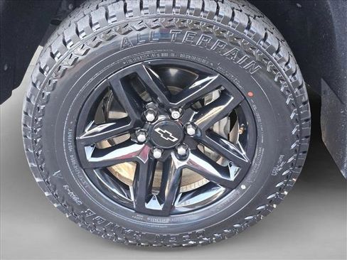 Used 2019 Chevrolet Silverado 1500 Custom Trail Boss image 21